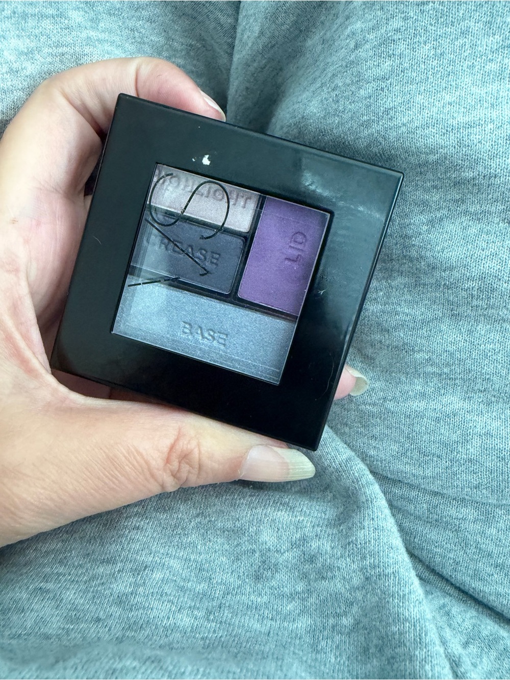 Victoria's Secret Eyeshadow
Quad
NEW - Picture 1 of 1